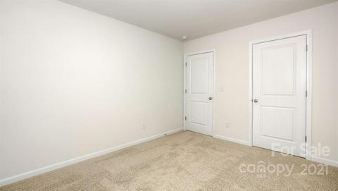 209 Final Stretch Ln, Clover, SC 29710 photo 6
