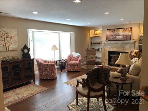 107 Golfside Dr, Flat Rock, NC 28731 photo 8