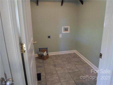 104 Villa Ln, Davidson, NC 28036 photo 17