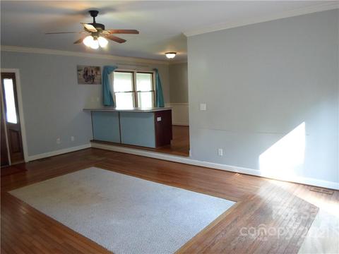 104 Villa Ln, Davidson, NC 28036 photo 9