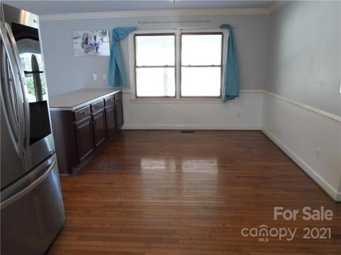 104 Villa Ln, Davidson, NC 28036 photo 12