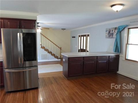 104 Villa Ln, Davidson, NC 28036 photo 18