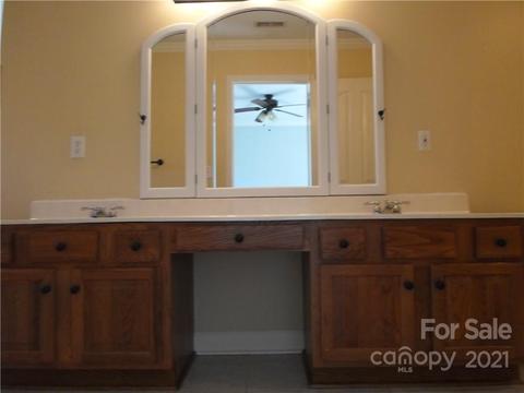 104 Villa Ln, Davidson, NC 28036 photo 27