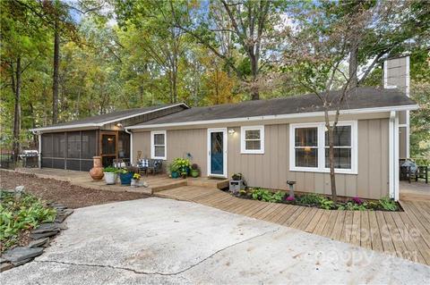 19916 Schooner Dr, Cornelius, NC 28031 photo 1