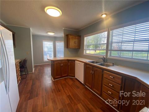 3000 Harmony Hwy, Harmony, NC 28634 photo 6