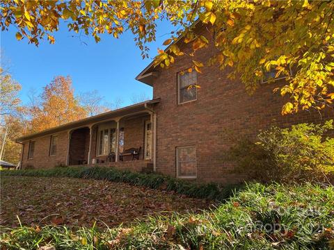 224 Marlowe Rd, Hiddenite, NC 28636 photo 9