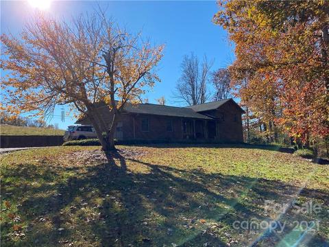 224 Marlowe Rd, Hiddenite, NC 28636 photo 1
