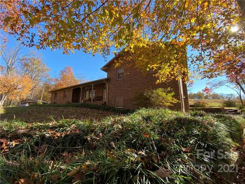 224 Marlowe Rd, Hiddenite, NC 28636 photo 11