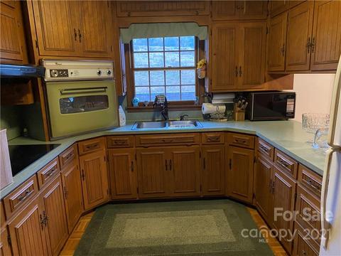 224 Marlowe Rd, Hiddenite, NC 28636 photo 21