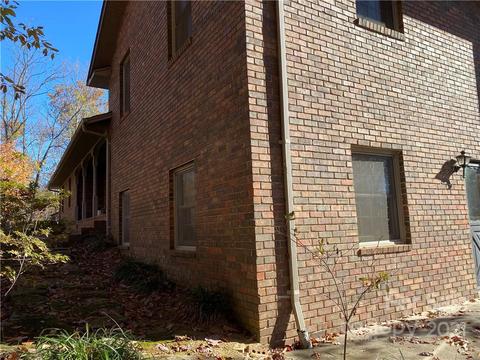 224 Marlowe Rd, Hiddenite, NC 28636 photo 12