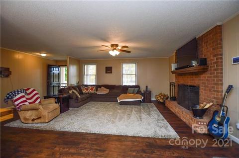 1050 E Ritchie Rd, Salisbury, NC 28146 photo 9