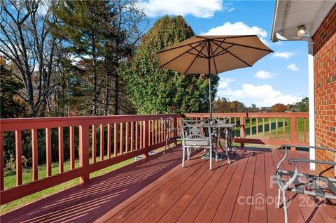 347 E Payne Rd, Marion, NC 28752 photo 6
