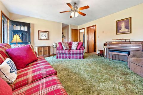 347 E Payne Rd, Marion, NC 28752 photo 10