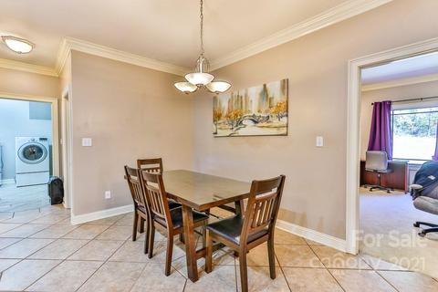 4536 Summit Cir, Conover, NC 28613 photo 17