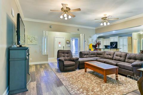 4536 Summit Cir, Conover, NC 28613 photo 10