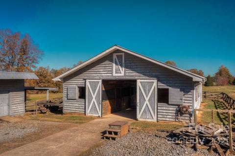 197 Turner Rd, Tryon, NC 28782 photo 37