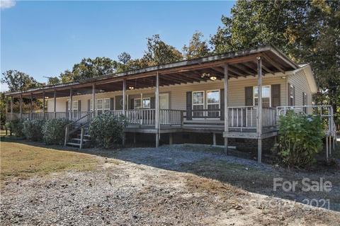 248 Freeman Dr, Biscoe, NC 27209 photo 2