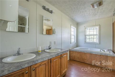 248 Freeman Dr, Biscoe, NC 27209 photo 14