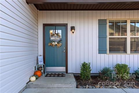 9 Pullen Ln, Fletcher, NC 28732 photo 4