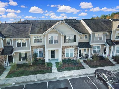 926 Copperstone Ln, Fort Mill, SC 29708 photo 2