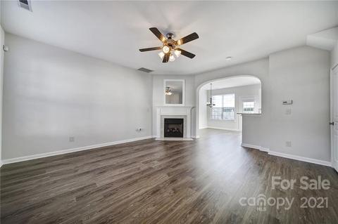 926 Copperstone Ln, Fort Mill, SC 29708 photo 4