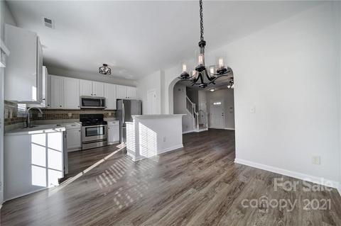 926 Copperstone Ln, Fort Mill, SC 29708 photo 9