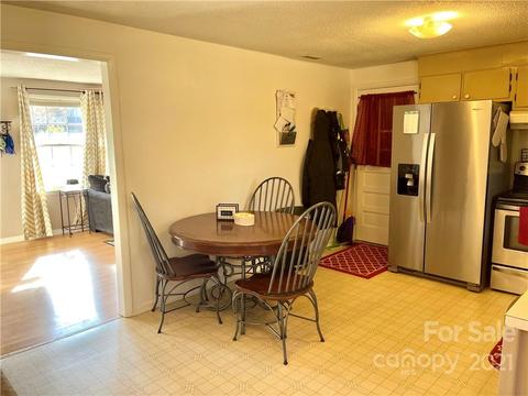 1206 Stephens St, Conover, NC 28613 photo 9