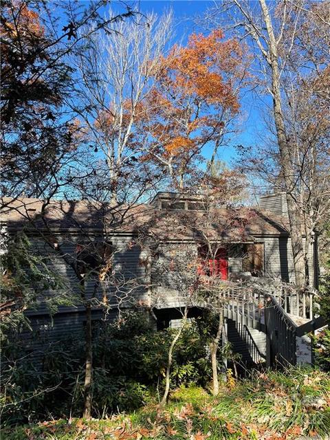 319 Hillcrest Cir, Spruce Pine, NC 28777 photo 5