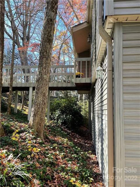 319 Hillcrest Cir, Spruce Pine, NC 28777 photo 4