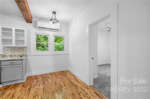 24 Brookside St, Clyde, NC 28721 photo 8