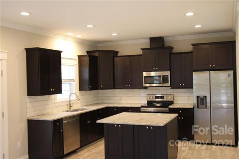 22 Pineview Rd, Fairview, NC 28730 photo 6