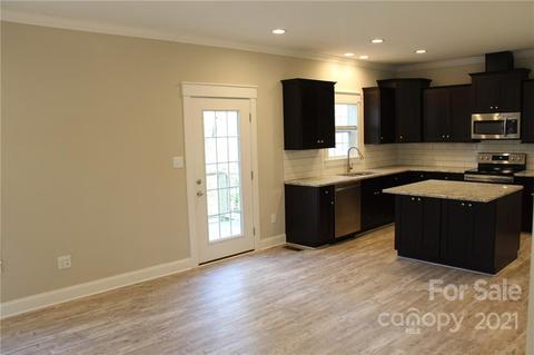 22 Pineview Rd, Fairview, NC 28730 photo 14