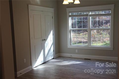 22 Pineview Rd, Fairview, NC 28730 photo 8
