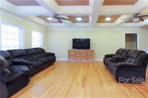 483 Sutton Ln, Lancaster, SC 29720 photo 15
