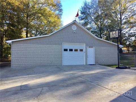 483 Sutton Ln, Lancaster, SC 29720 photo 6