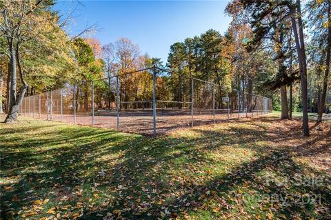 611 Portside Dr, Davidson, NC 28036 photo 35
