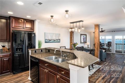 611 Portside Dr, Davidson, NC 28036 photo 11