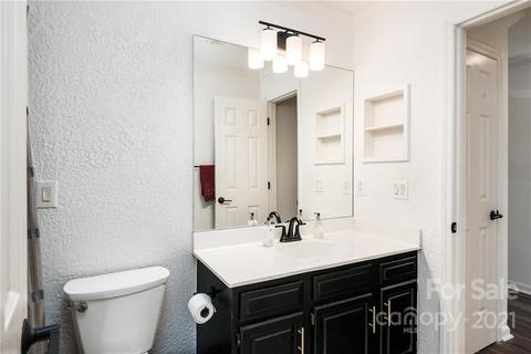 611 Portside Dr, Davidson, NC 28036 photo 6