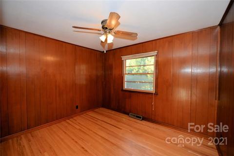 138 Rolling Green Dr, Sylva, NC 28779 photo 13