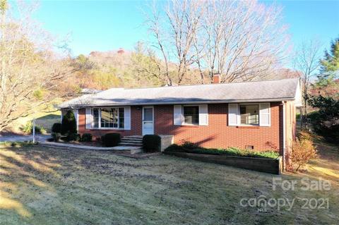 138 Rolling Green Dr, Sylva, NC 28779 photo 3