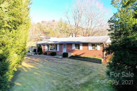 138 Rolling Green Dr, Sylva, NC 28779 photo 4