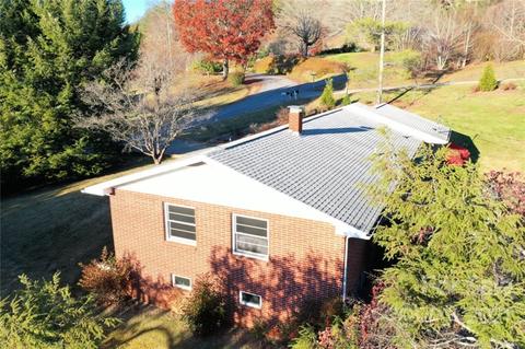 138 Rolling Green Dr, Sylva, NC 28779 photo 5
