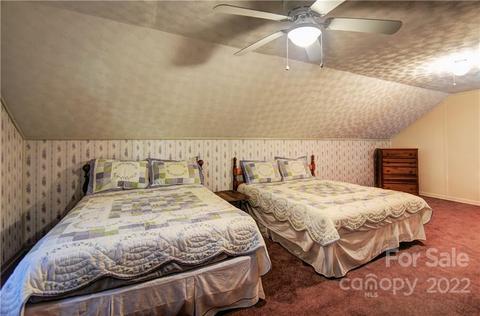 127 Dolan Ln, Clyde, NC 28721 photo 34
