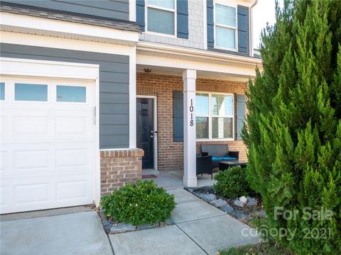 1018 Baldwin Dr, Lancaster, SC 29720 photo 2