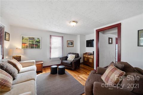 212 Ruby Ave, Black Mountain, NC 28711 photo 6
