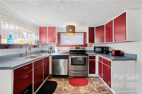 212 Ruby Ave, Black Mountain, NC 28711 photo 12