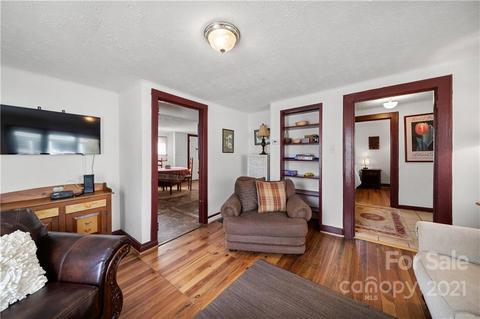 212 Ruby Ave, Black Mountain, NC 28711 photo 7