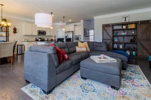 1174 Jack Pine Rd, Clover, SC 29710 photo 9