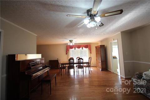 623 Dellinger Rd, Shelby, NC 28152 photo 4