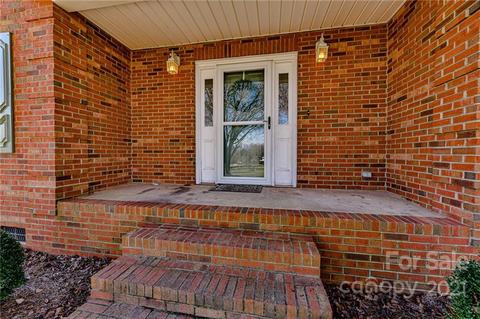 3952 Cold Springs Rd E, Concord, NC 28025 photo 4